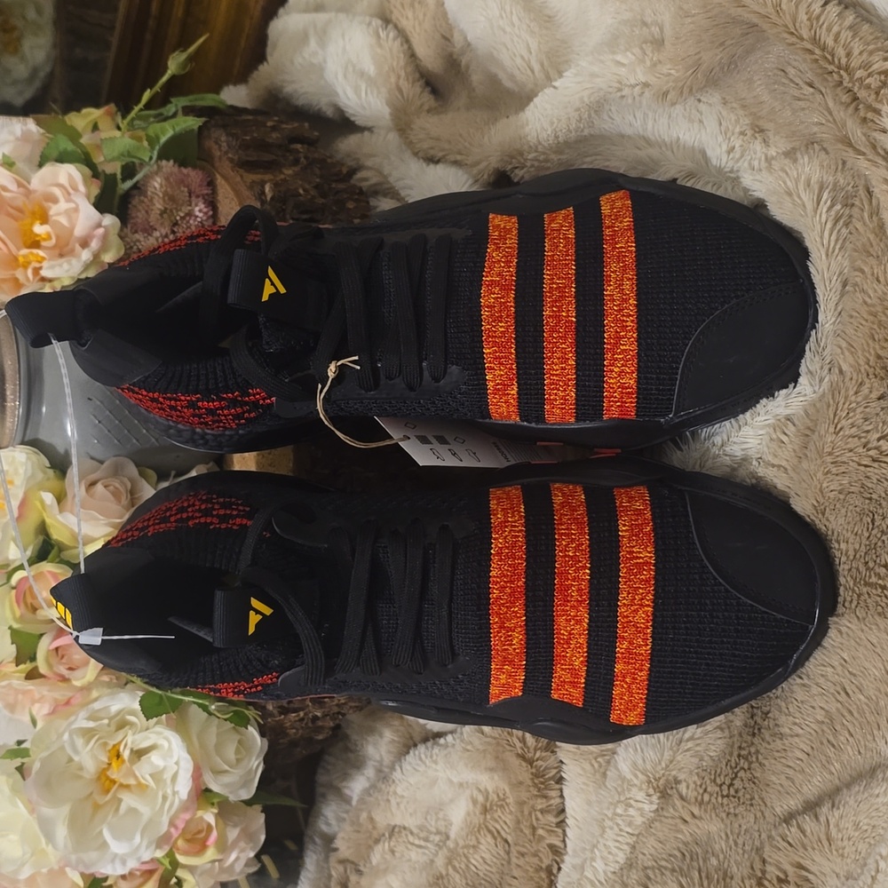 Trae Young Adidas